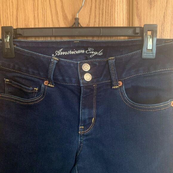 NWOT  Women’s American Eagle outfitters artist jeans size 8. - Picture 6 of 10